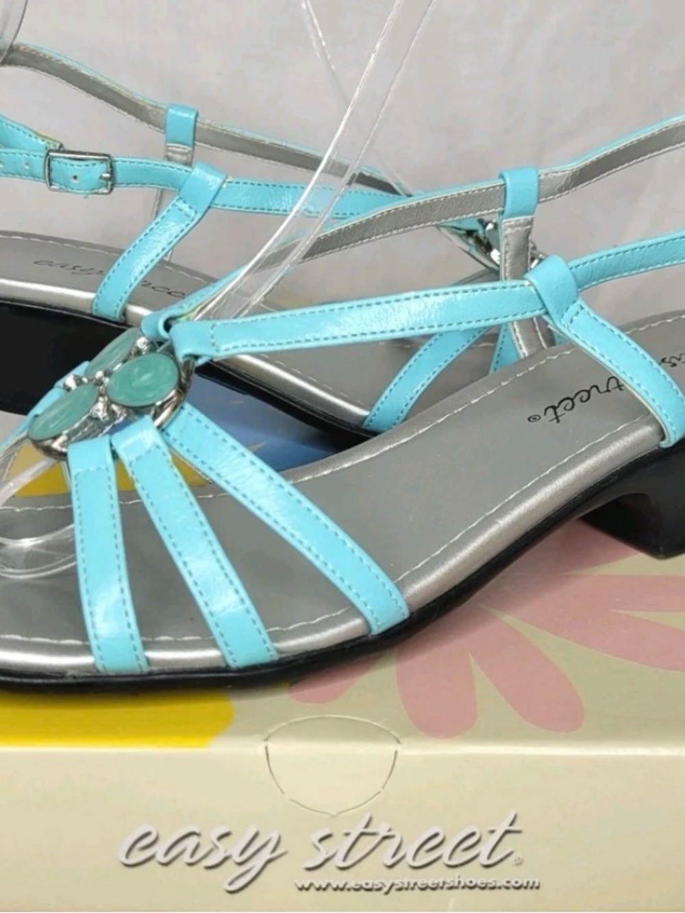 Easy Spirit Teal Gemstone T-Strap Women’s Sandals - Picture 3 of 5